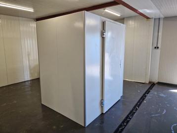 Koelcel 183 x 153 x 217 cm beschikbaar voor biedingen