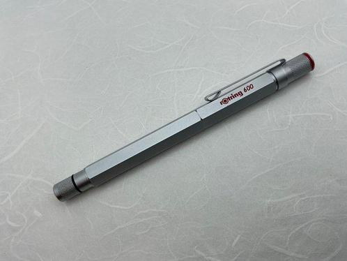Rotring - NOS inktpot houder en RR 600 - Zonder Minimumprijs, Verzamelen, Pennenverzamelingen