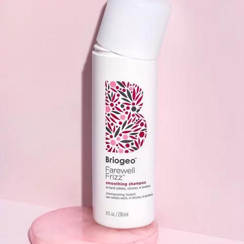 Briogeo Farewell Frizz™ Smoothing Shampoo, Handtassen en Accessoires, Uiterlijk | Haarverzorging, Nieuw, Verzenden