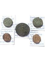 Romeinse Rijk Lot of 5 Æ coins 3rd - 4th century AD., Postzegels en Munten