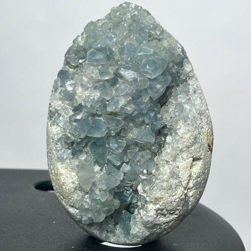 celestine Blue Celstine Geode Egg Cluster - Hoogte: 13.2 cm, Verzamelen, Mineralen en Fossielen