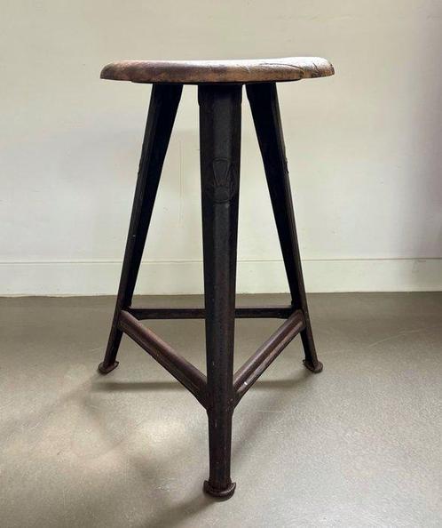 Rowac - Robert Wagner - Tabouret - Modèle de tabouret Stahl, Antiek en Kunst, Antiek | Wandborden en Tegels