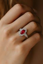 Ring - 14 karaat Witgoud - 2.26ct. tw. Robijn - Diamant -, Nieuw