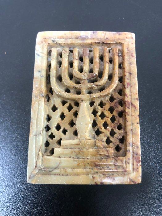 Judaica - Doosje van Jeruzalem-steen met menoramotief -, Antiek en Kunst, Antiek | Boeken en Manuscripten