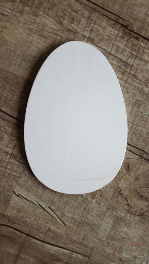 Houten ei wit 26 x 18 cm - white wash decoratie voor pasen, Hobby en Vrije tijd, Knutselen, Nieuw