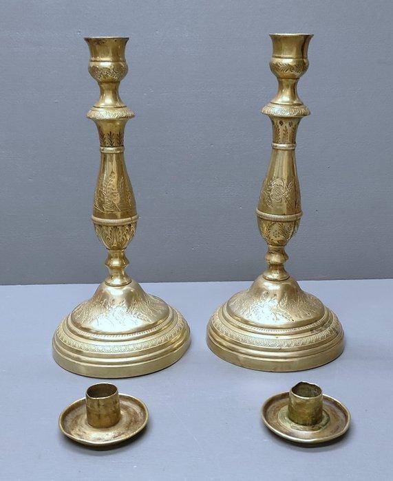 Taperstick (kleine blaker met een dunne pijp) Flambeaux, Antiquités & Art, Antiquités | Autres Antiquités