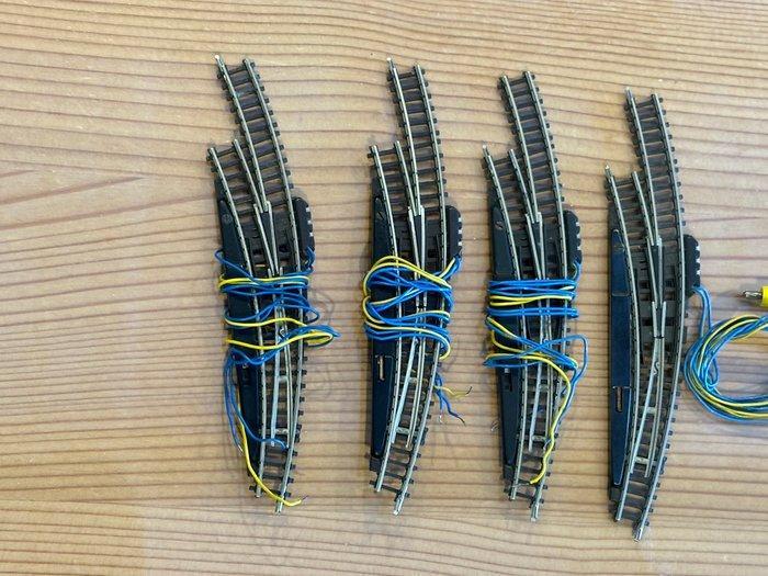 Märklin Z - 8568 - Modeltreinsporen (4) - 4x Märklin 8568, Hobby en Vrije tijd, Modeltreinen | H0