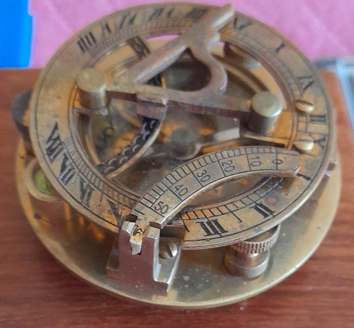 Collection darticles de marque - Objets de collection -, Antiquités & Art, Antiquités | Jouets