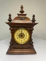 Horloge de table - Gustav Becker - - Chêne - 1910-1920