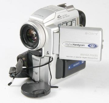 Sony DCR-PC110E PAL - Mini DV-DV camera
