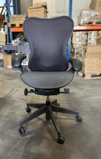 Refurbished Herman Miller Mirra 2 Butterfly Graphite, Verzenden, Zwart, Zo goed als nieuw, Bureaustoel