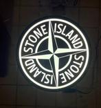 Stone Island - Lichtbak - Metaal, Plastic, Antiek en Kunst, Antiek | Wandborden en Tegels