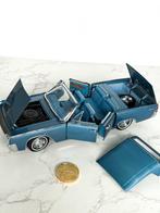 Road Signature 1:18 - Voiture miniature - 1961 Lincoln, Hobby en Vrije tijd, Nieuw