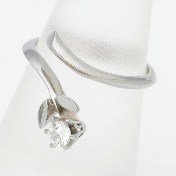 Ring - 18 karaat Witgoud Diamant (Natuurlijk), Handtassen en Accessoires, Ringen