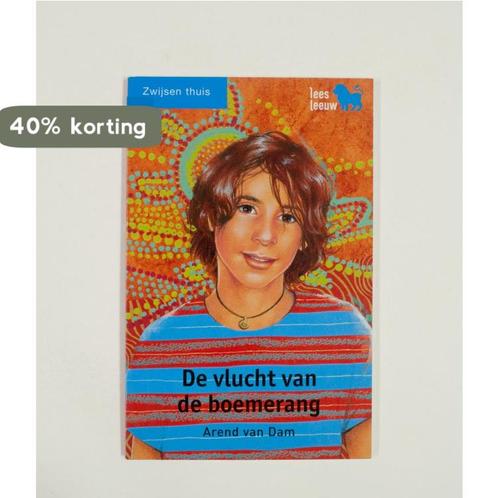 Vlucht van de Boemerang 9789027671776 Arend van Dam, Boeken, Overige Boeken, Zo goed als nieuw, Verzenden