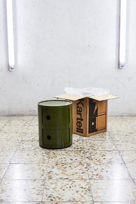 Kartell - Anna Castelli Ferrieri - Nachtkastje - Componibili, Antiek en Kunst, Antiek | Meubels | Stoelen en Sofa's