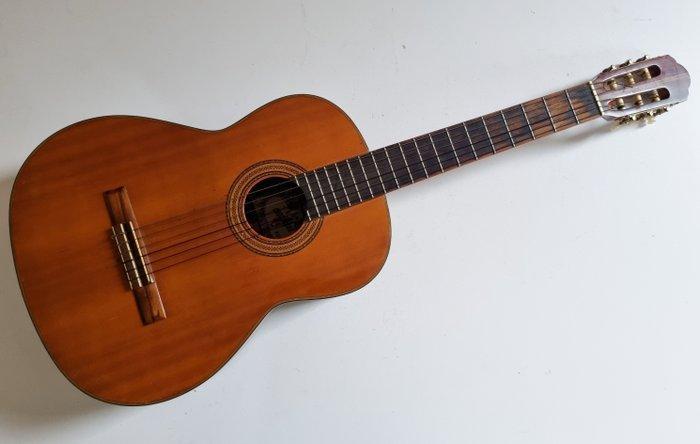 Conqueror - Model F372 - - Klassieke gitaar - Japan - 1970, Muziek en Instrumenten, Snaarinstrumenten | Gitaren | Akoestisch