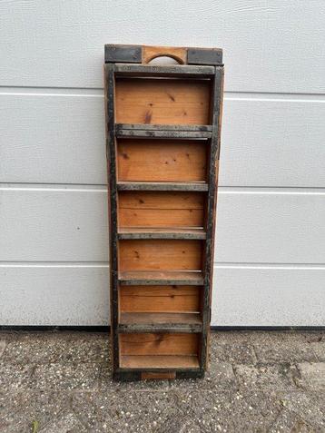Mal Industrieel design - Brick Mould - Retro Shelving