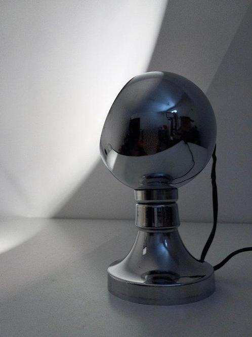Lampe de table - lère spatiale - acier chromé - conception, Antiek en Kunst, Kunst | Designobjecten
