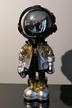 RichART - Astronaute version Louis Vuitton, Antiquités & Art, Art | Objets design