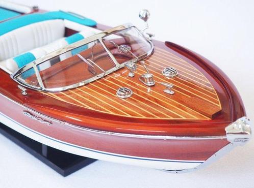 Maquette Riva Aquarama 67 cm bois Luxe 1:12 - Bateau, Hobby en Vrije tijd, Modelauto's | 1:5 tot 1:12