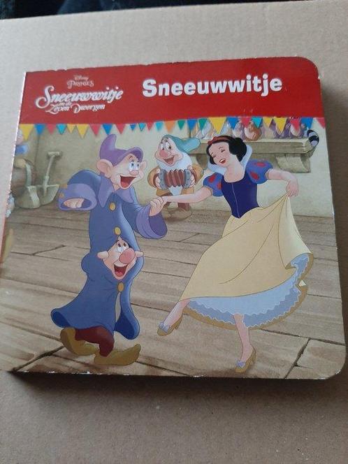 Disney - Blokbokje: Sneeuwwitje en de zeven dwergen, Livres, Livres Autre, Envoi