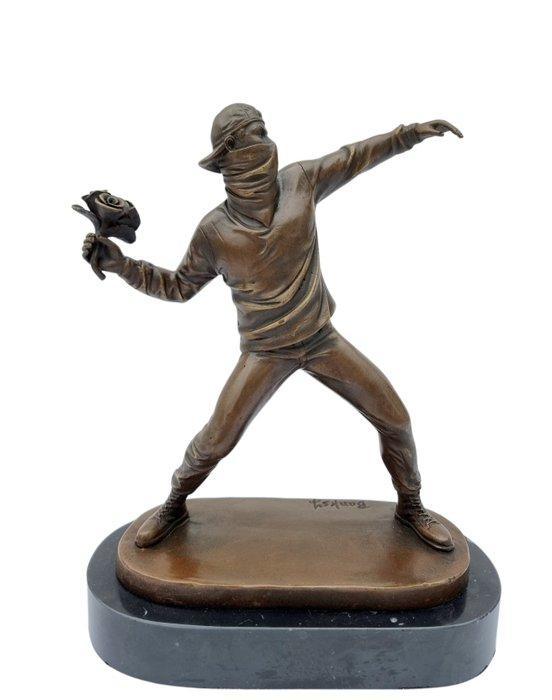 Figurine - Rose thrower - Bronze, Marbre, Antiquités & Art, Art | Objets design