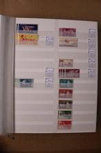 Vietnam 1946/1975 - Stock dans le livre de stock Importa de