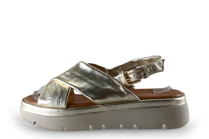 Prada sandalen in maat 40 Zilver | 15% korting, Kleding | Dames, Schoenen, Overige kleuren, Zo goed als nieuw, Sandalen of Muiltjes