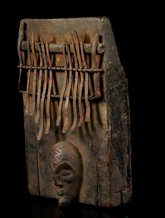 Daumenklavier - Chokwe - République démocratique du Congo, Antiek en Kunst, Kunst | Niet-Westerse kunst