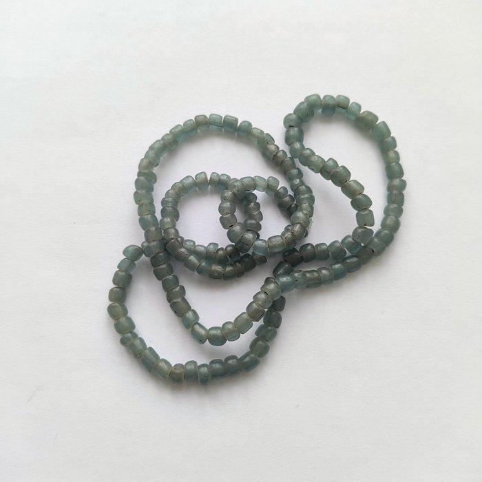 Oud-Birmaans, Samonvallei Archaic Glass Kettingkralen - 57, Antiek en Kunst, Antiek | Overige Antiek