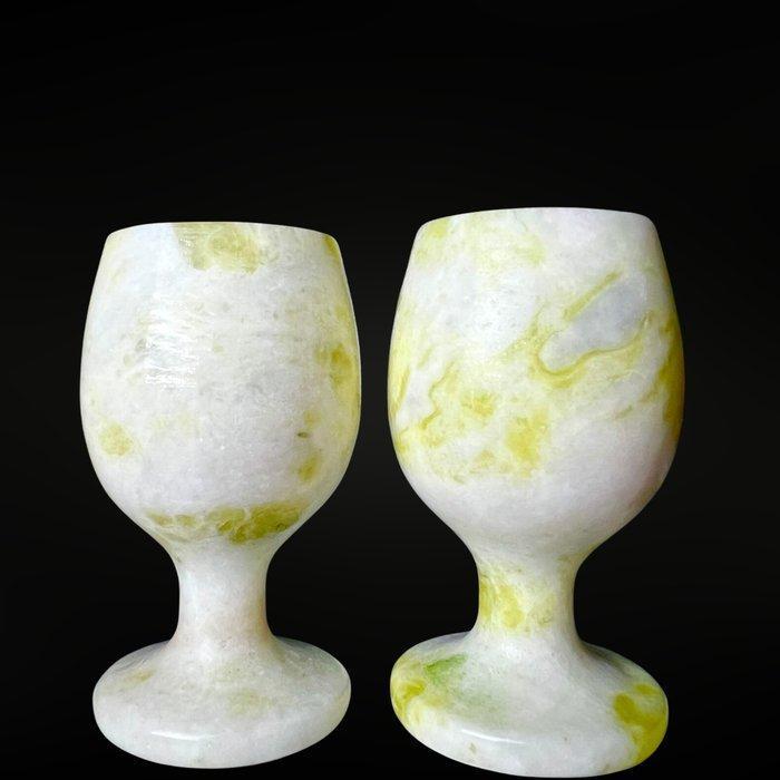 Prachtig glas voor sterke drank in Jade lemon Kom - Hoogte:, Verzamelen, Mineralen en Fossielen