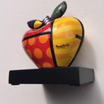 Romero Britto (1963) - Sculpture, Big Apple, porcelain