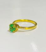 Ring - 14 karaat Geel goud - 0.63ct. tw. Smaragd - Diamant, Nieuw