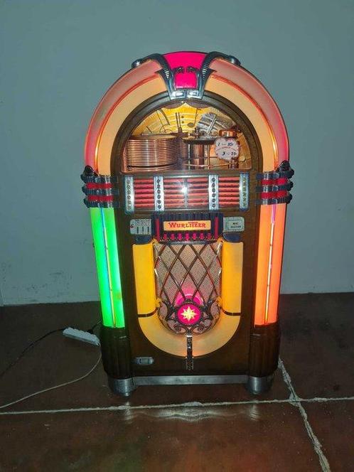 WURLITZER - 1015 Jukebox, Antiek en Kunst, Antiek | Wandborden en Tegels