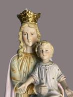 Beeld, Maria met kind - O.L.V. met Jezus - 38 cm - Biscuit