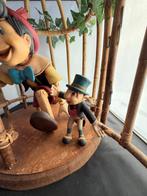 Beeldje - Pinocchio in kooi Japie Krekel (3) - Bamboe, Verzamelen, Disney, Nieuw