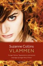 Vlammen / De Hongerspelen / 2 9789047520184 Suzanne Collins, Boeken, Verzenden, Gelezen, Suzanne Collins