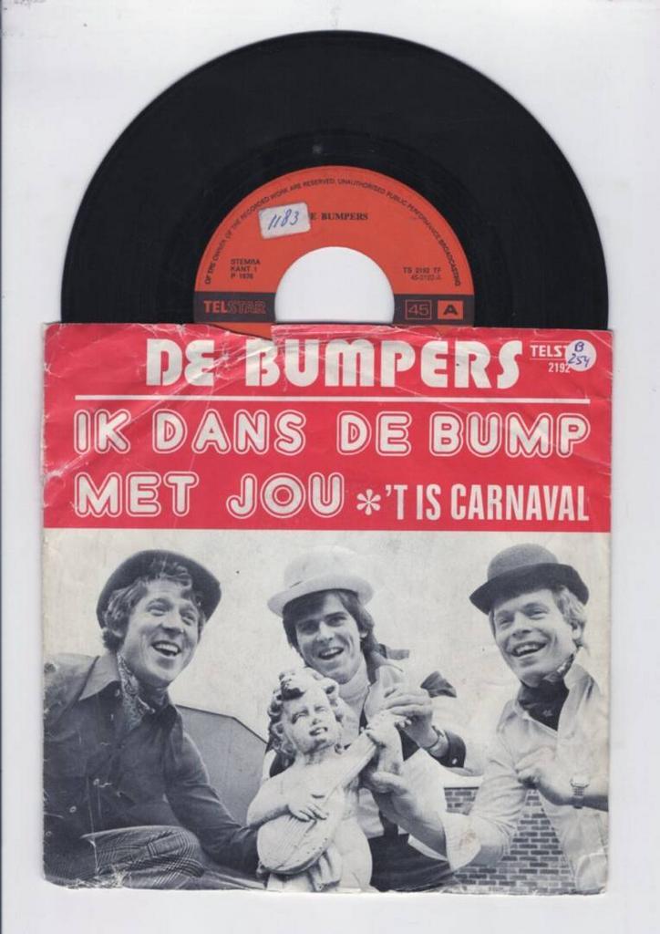 Bumpers, De – Ik Dans De Bump Met Jou / t Is Karnaval (1-7, CD & DVD, Vinyles Singles, Enlèvement ou Envoi