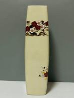 Vaas - Porselein - Japan - bloem/pruimbloesem/vaas (Zonder