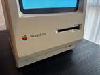 Apple Macintosh Plus - Macintosh (2)