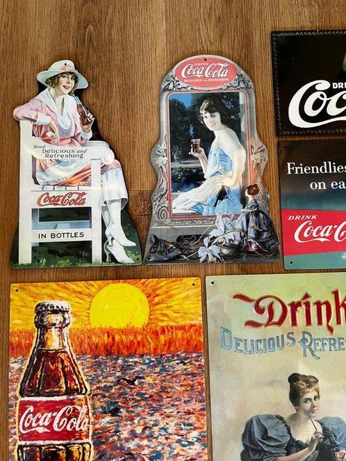 Coca-Cola - Reclamebord (12) - Metaal, Antiek en Kunst, Antiek | Speelgoed