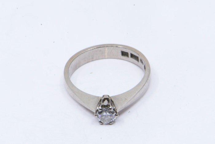 Ring - 18 karaat Witgoud - 0.25ct. tw. Diamant (Natuurlijk), Handtassen en Accessoires, Ringen