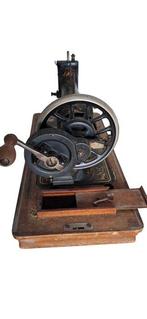 Naumann Machine à coudre - Fonte