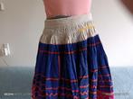 Completo traditionele rok en traditionele kant van de Karen