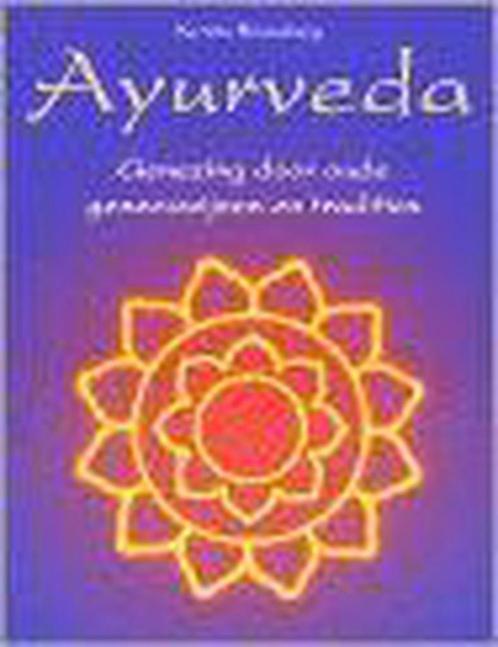 AYURVEDA 9789055134823 Kris Rosenberg, Boeken, Gezondheid, Dieet en Voeding, Gelezen, Verzenden