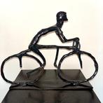 Abdoulaye Derme - sculptuur, Cycliste - 27 cm - Koud geverfd