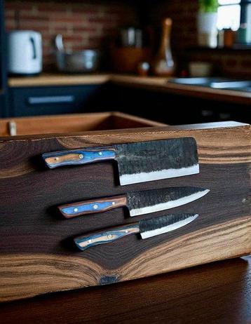 Set of 3, Hand-Forged with Old Steel, Japanese Style Knives beschikbaar voor biedingen