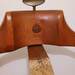 Fratelli Reguitti - Dressboy - hard hout