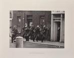 Don McCullin - The Charge, 1970, Antiek en Kunst